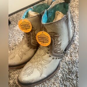 Corral Women's Tan Western Studded Ankle Boots